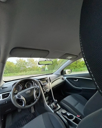 Hyundai I30 cena 27900 przebieg: 209800, rok produkcji 2012 z Cieszyn małe 79